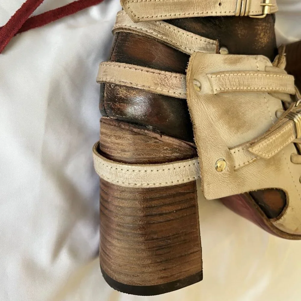 Freebird Jerome Size 9 Beige Ankle Bootie - Picture 11 of 16